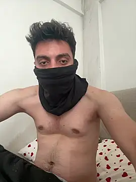 milfshakeow online show from 06/13/26, 06:55