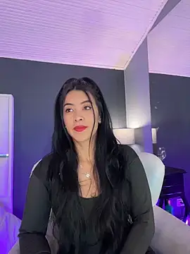 BellaFernandez   online show from 11/27/25, 12:07