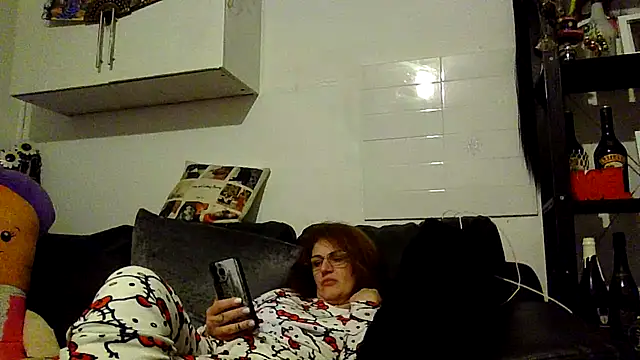 Snapshot of RubyyRosee chatting on 12/18/25, 12:49 RubyyRosee online show from 12/18/25, 12:49