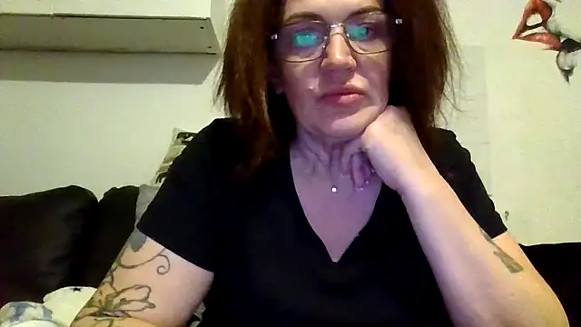 Snapshot of RubyyRosee chatting on 02/03/26, 06:40 RubyyRosee online show from 02/03/26, 06:40