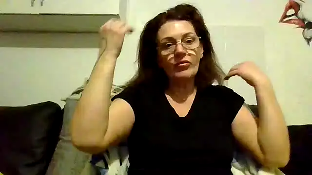 Snapshot of RubyyRosee chatting on 02/14/26, 06:21 RubyyRosee online show from 02/14/26, 06:21