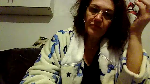 Snapshot of RubyyRosee chatting on 03/05/26, 06:31 RubyyRosee online show from 03/05/26, 06:31