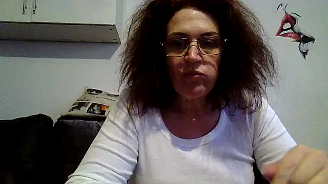 Snapshot of RubyyRosee chatting on 03/12/26, 01:28 RubyyRosee online show from 03/12/26, 01:28