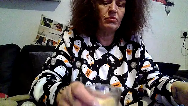 Snapshot of RubyyRosee chatting on 03/16/26, 09:02 RubyyRosee online show from 03/16/26, 09:02
