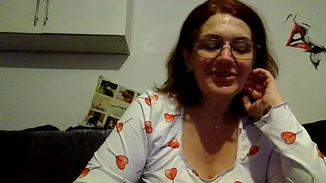Snapshot of RubyyRosee chatting on 03/17/26, 06:50 RubyyRosee online show from 03/17/26, 06:50