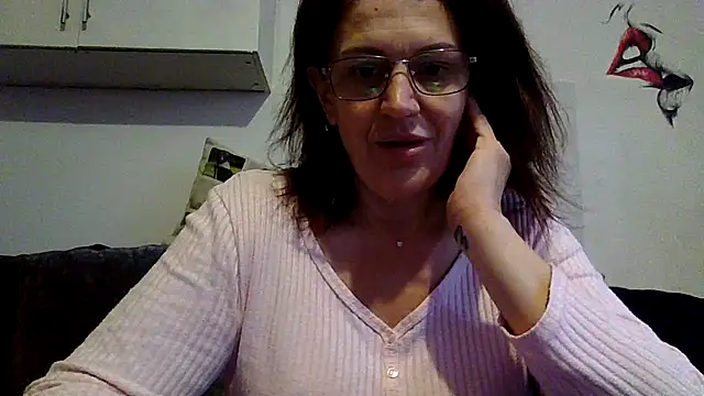 Snapshot of RubyyRosee chatting on 03/19/26, 07:01 RubyyRosee online show from 03/19/26, 07:01