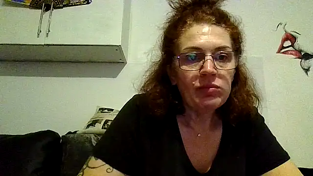 Snapshot of RubyyRosee chatting on 03/24/26, 06:40 RubyyRosee online show from 03/24/26, 06:40