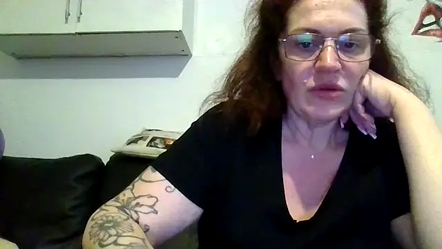 Snapshot of RubyyRosee chatting on 04/26/26, 06:22 RubyyRosee online show from 04/26/26, 06:22