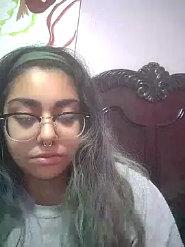 Snapshot of Lovelyrainn chatting on 11/02/25, 12:29 Lovelyrainn online show from 11/02/25, 12:29