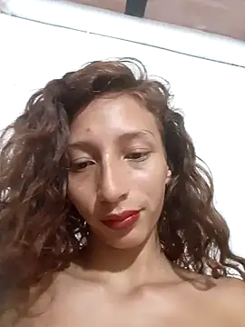 Snapshot of amelie_sex chatting on 10/08/25, 06:44 amelie sex online show from 10/08/25, 06:44