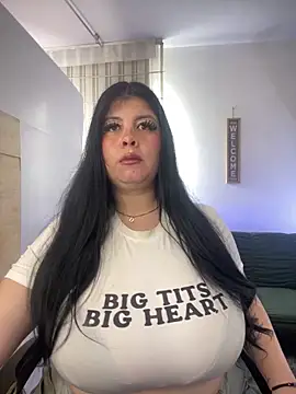 Angie lynn online show from 09/20/25, 09:38