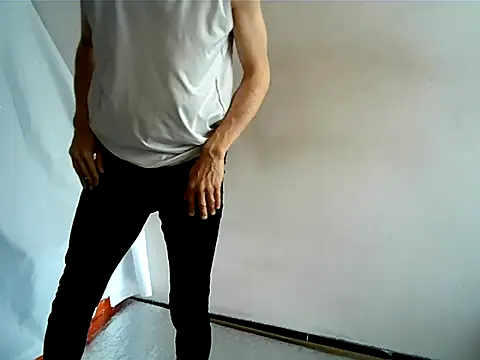 matrix70016 online show from 09/12/25, 05:35