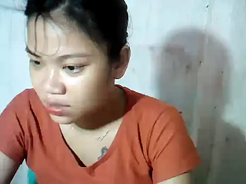 Snapshot of MorenaLovelyPinay24 chatting on 10/28/25, 01:09 MorenaLovelyPinay24 online show from 10/28/25, 01:09