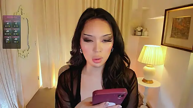 Snapshot of MS_LUNA chatting on 04/18/26, 10:54 MS LUNA online show from 04/18/26, 10:54