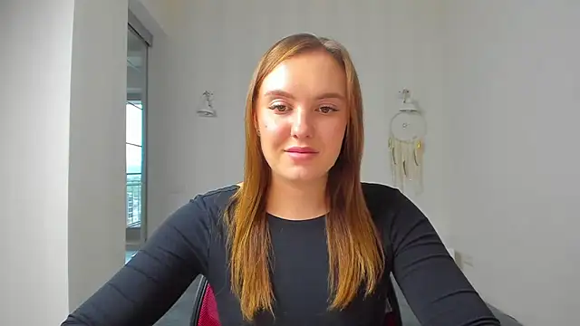 EmmaNorman online show from 10/02/25, 01:40
