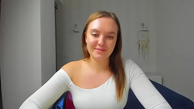 EmmaNorman online show from 10/24/25, 02:13
