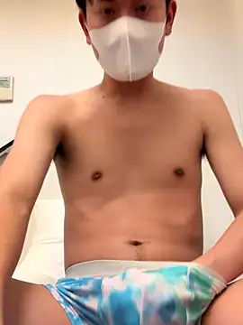 Snapshot of paroncho chatting on 12/04/25, 04:05 paroncho online show from 12/04/25, 04:05