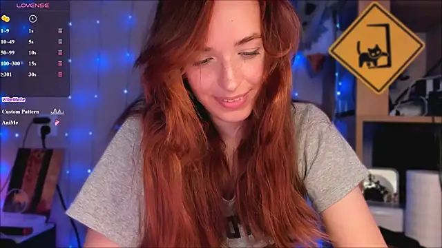 Snapshot of elilybby chatting on 07/20/26, 05:37 elilybby online show from 07/20/26, 05:37