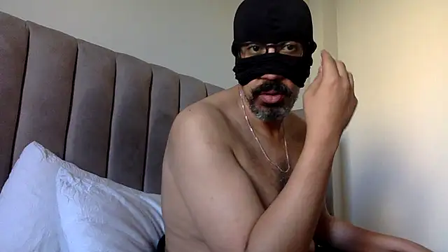 CaiBull online show from 07/14/26, 04:50