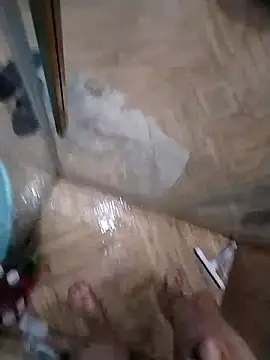 Snapshot of Pio185 chatting on 10/30/25, 09:15 Pio185 online show from 10/30/25, 09:15