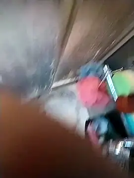 Snapshot of Pio185 chatting on 11/11/25, 11:10 Pio185 online show from 11/11/25, 11:10