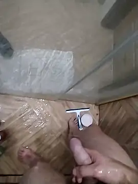 Snapshot of Pio185 chatting on 11/12/25, 09:36 Pio185 online show from 11/12/25, 09:36