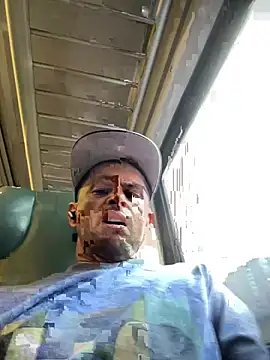 Carlosmauricio123 online show from 07/10/26, 08:44