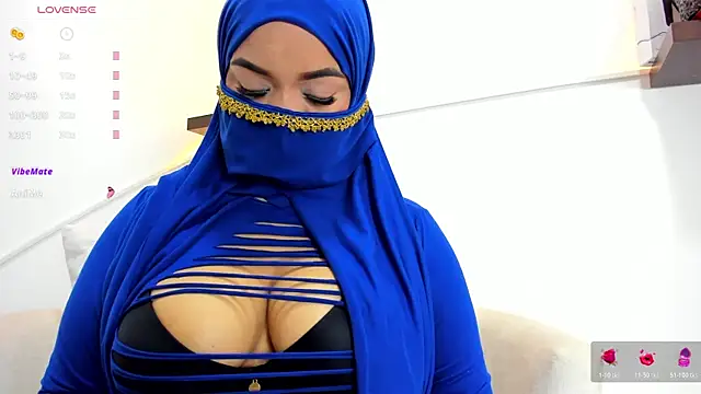 thaira aly online show from 11/17/25, 11:10