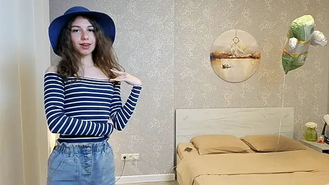 KellyShines online show from 06/11/26, 12:32