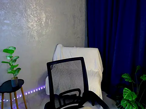 Snapshot of arlana_klart chatting on 11/21/25, 01:26 arlana klart online show from 11/21/25, 01:26