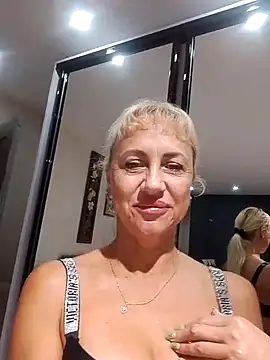 KissMiSveet online show from 09/18/25, 05:15