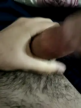 Snapshot of Zepe_12 chatting on 10/05/25, 10:46 Zepe 12 online show from 10/05/25, 10:46