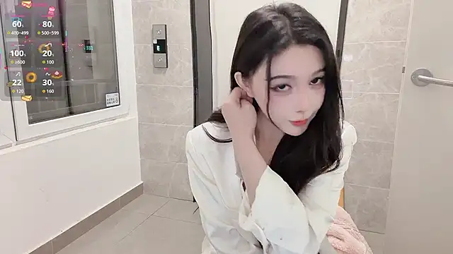 Snapshot of za-02605 chatting on 10/22/25, 03:12 za-02605 online show from 10/22/25, 03:12