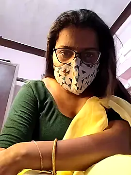 Snapshot of sexy_aaru chatting on 09/21/25, 04:36 sexy aaru online show from 09/21/25, 04:36