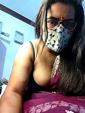 Snapshot of sexy_aaru chatting on 09/22/25, 05:53 sexy aaru online show from 09/22/25, 05:53