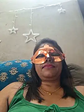 SIMIHOT online show from 10/09/25, 08:45