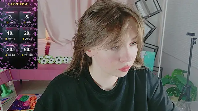 Moon  Bunny online show from 07/02/26, 03:40