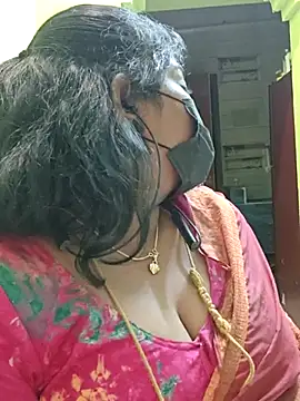 Snapshot of Tamil_Mithra chatting on 02/18/26, 07:21 Tamil Mithra online show from 02/18/26, 07:21