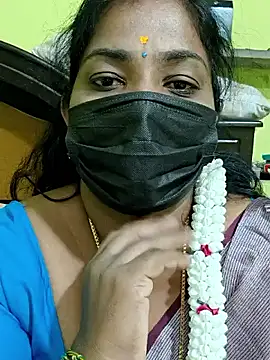 Snapshot of Tamil_Mithra chatting on 03/09/26, 12:53 Tamil Mithra online show from 03/09/26, 12:53