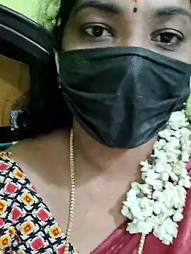Snapshot of Tamil_Mithra chatting on 03/12/26, 04:35 Tamil Mithra online show from 03/12/26, 04:35