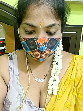Snapshot of Tamil_Mithra chatting on 03/26/26, 06:52 Tamil Mithra online show from 03/26/26, 06:52