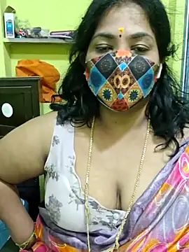 Snapshot of Tamil_Mithra chatting on 04/12/26, 10:09 Tamil Mithra online show from 04/12/26, 10:09