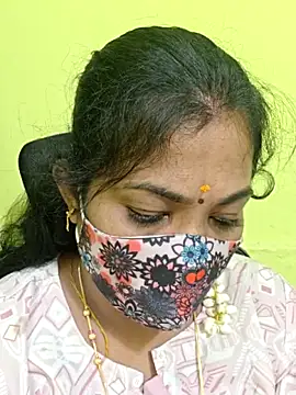 Snapshot of Tamil_Mithra chatting on 06/09/26, 05:41 Tamil Mithra online show from 06/09/26, 05:41