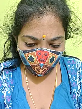 Snapshot of Tamil_Mithra chatting on 06/26/26, 07:57 Tamil Mithra online show from 06/26/26, 07:57
