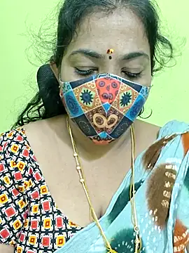 Snapshot of Tamil_Mithra chatting on 06/27/26, 05:12 Tamil Mithra online show from 06/27/26, 05:12