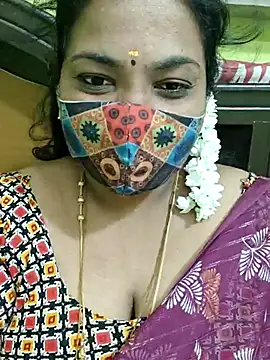 Snapshot of Tamil_Mithra chatting on 07/07/26, 07:34 Tamil Mithra online show from 07/07/26, 07:34