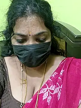 Snapshot of Tamil_Mithra chatting on 07/08/26, 11:09 Tamil Mithra online show from 07/08/26, 11:09