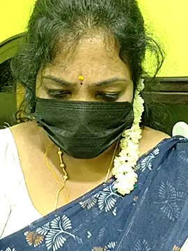 Snapshot of Tamil_Mithra chatting on 07/24/26, 07:01 Tamil Mithra online show from 07/24/26, 07:01