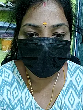 Snapshot of Tamil_Mithra chatting on 07/25/26, 02:58 Tamil Mithra online show from 07/25/26, 02:58