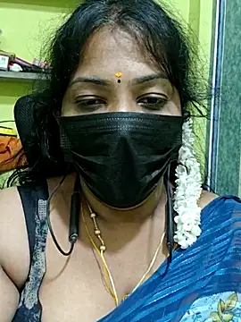 Snapshot of Tamil_Mithra chatting on 07/27/26, 07:43 Tamil Mithra online show from 07/27/26, 07:43